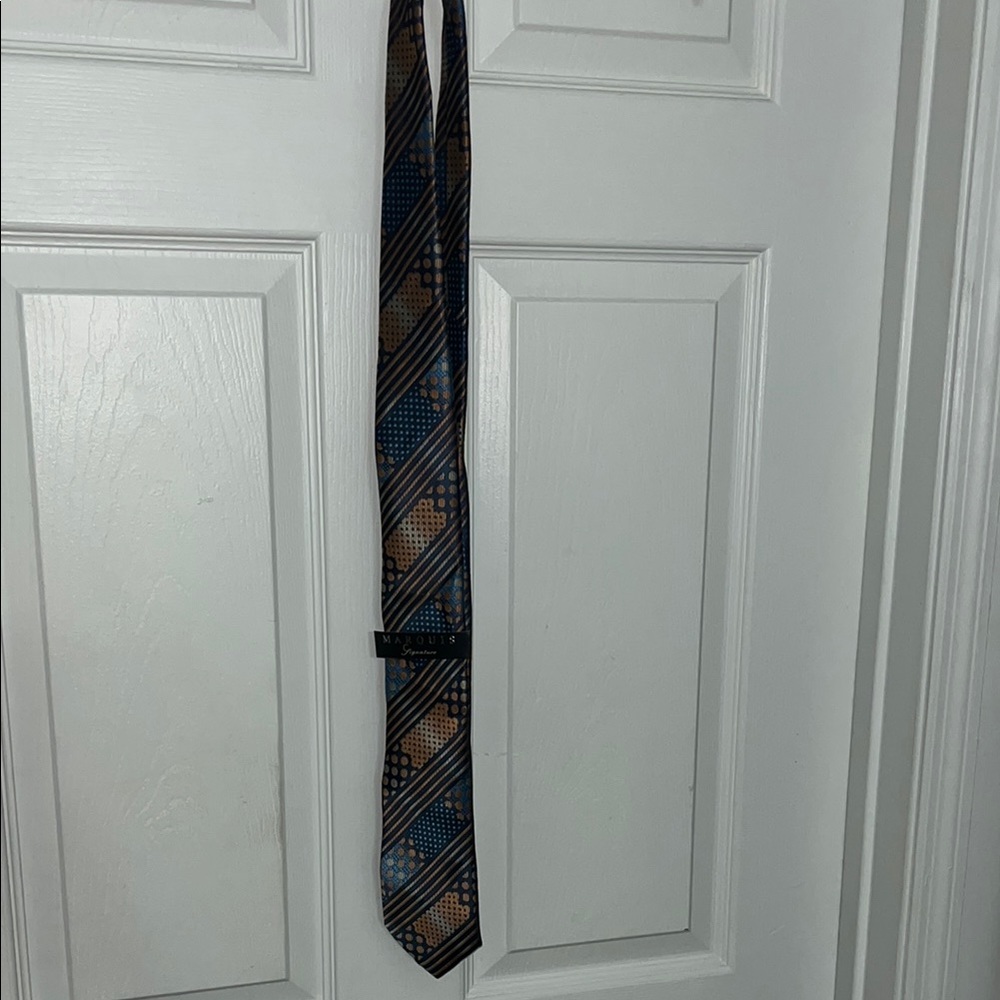 Marquise Geometric Pattern Tie in Blue and Brown